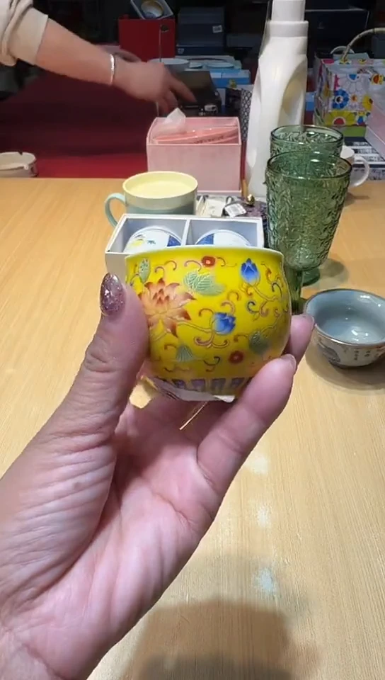 瓷片生活的本意是开心啊@@1