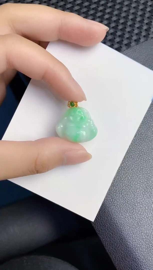翡翠未镶嵌颈饰000000000