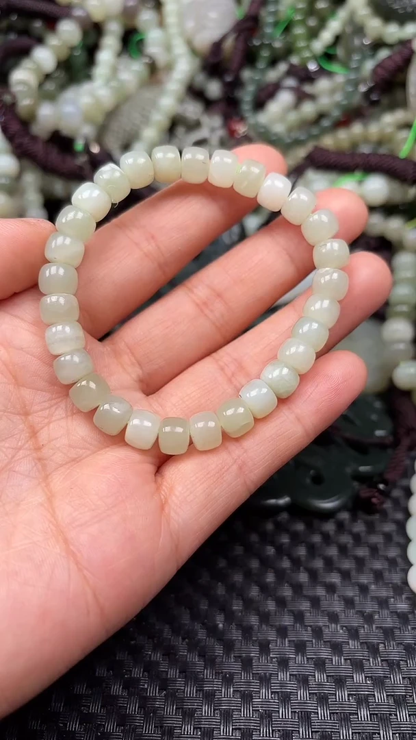 【闪购商品】和田玉未镶嵌颈饰1