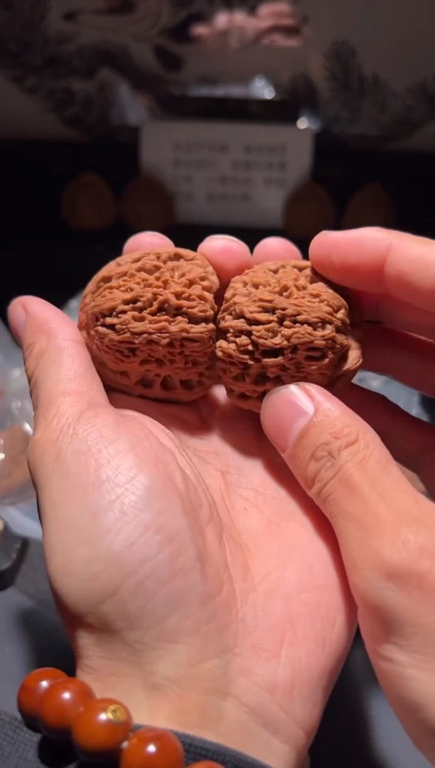 把件文玩核桃大*狗518福利对南疆石