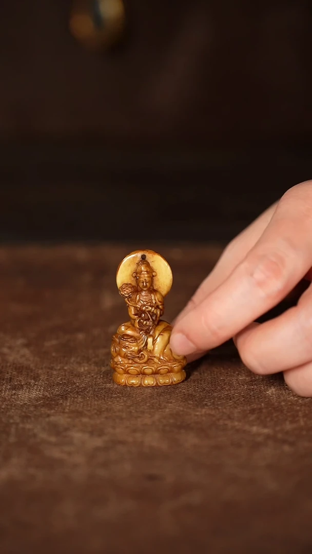 【闪购商品】高4.5宽2.5。