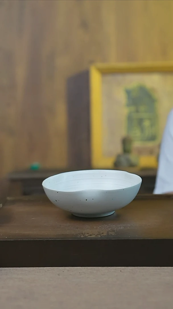 摆件景德镇6英寸花口碗