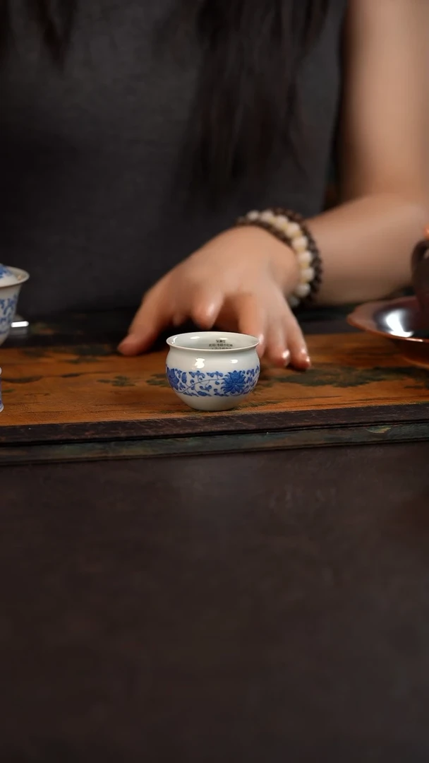 聚澜堂点工串枝小缸杯