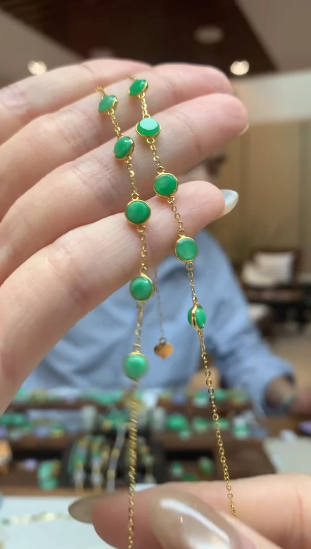 18K金镶嵌手链翡翠手链 多样性发货1件