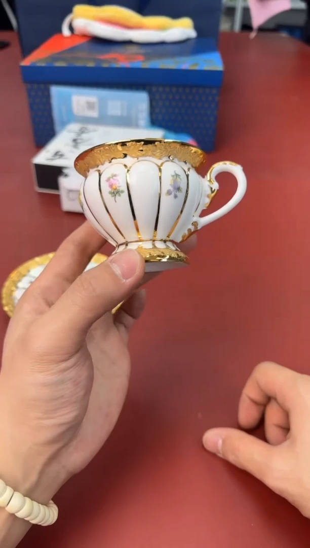 【闪购商品】瓷片新号开播全场漏@@H194