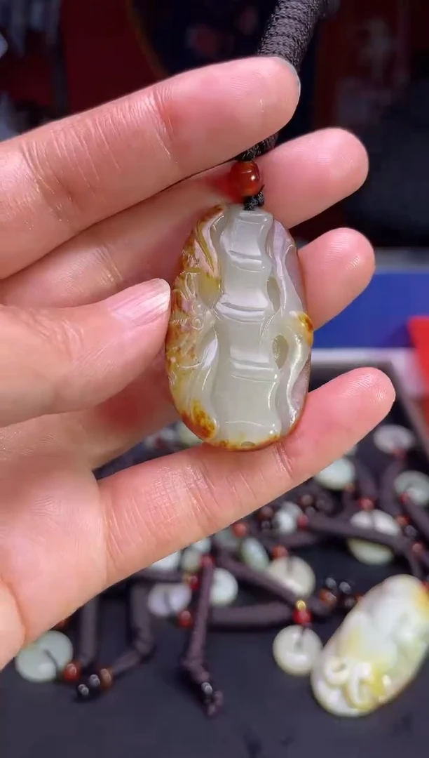 颈饰未镶嵌和田玉123