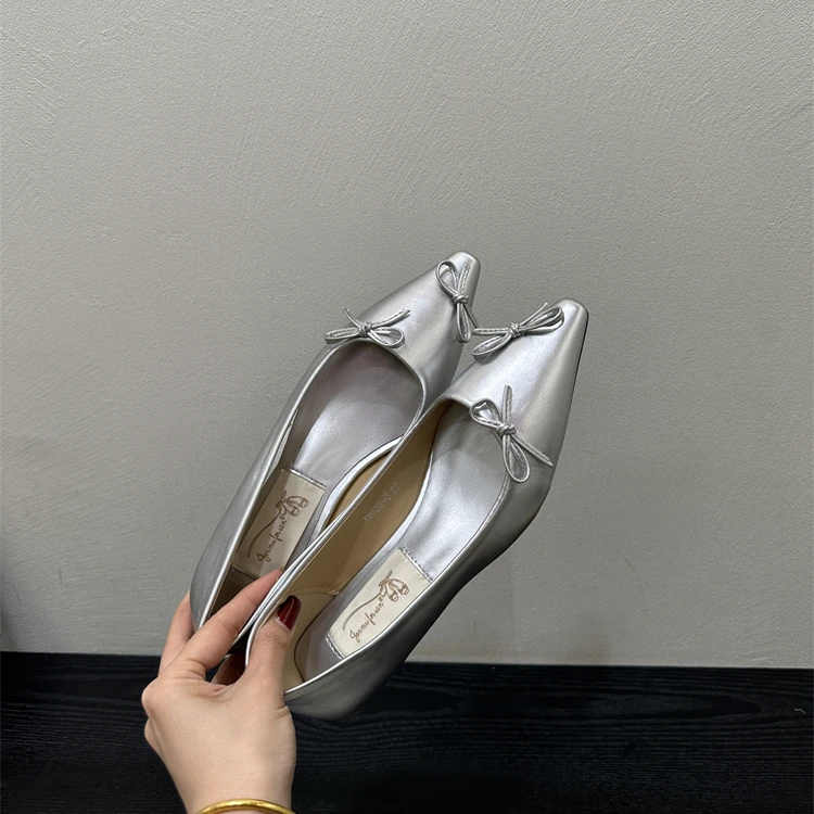 638-5法式气质一脚蹬银色单鞋2025新款低跟软底蝴蝶结尖头单鞋