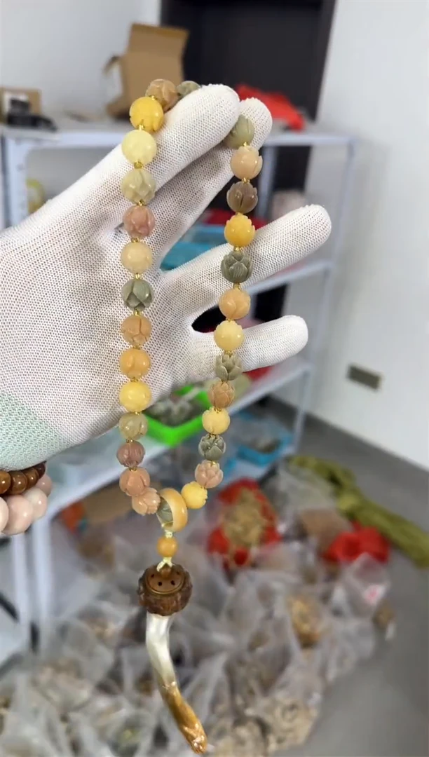 【闪购商品】白玉菩提手串步步生莲手持