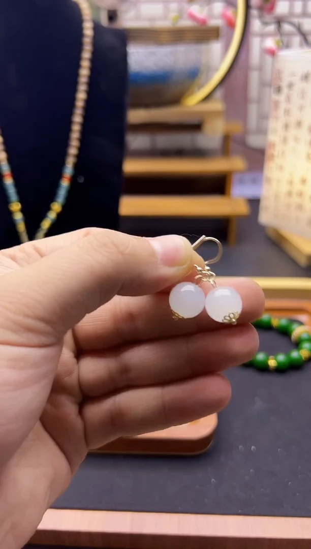 【闪购商品】和田玉耳饰14K金镶嵌E118