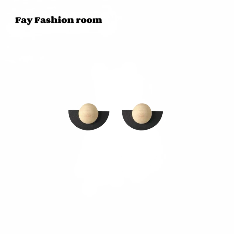 FAY | ins曼哈风 小众简约气质黑色木质耳饰