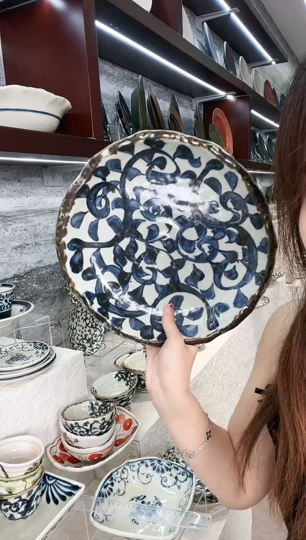 陶唐草不规则边圆形深盘26cm