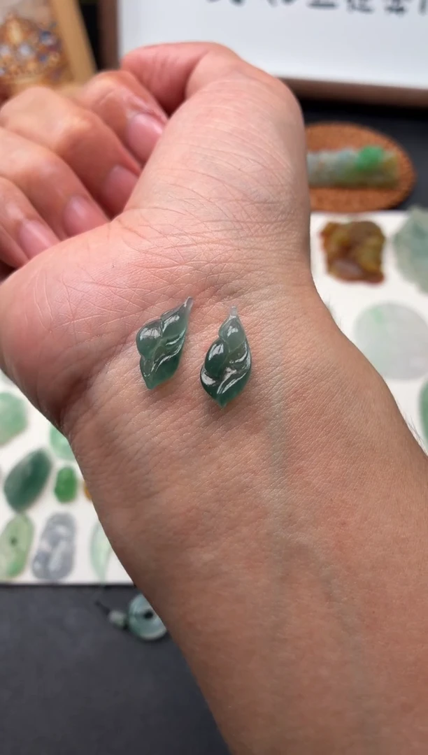 未镶嵌定制翡翠翡翠