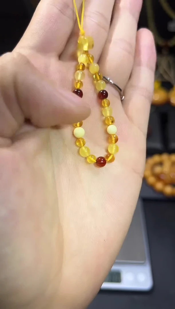 琥珀未镶嵌戒指18