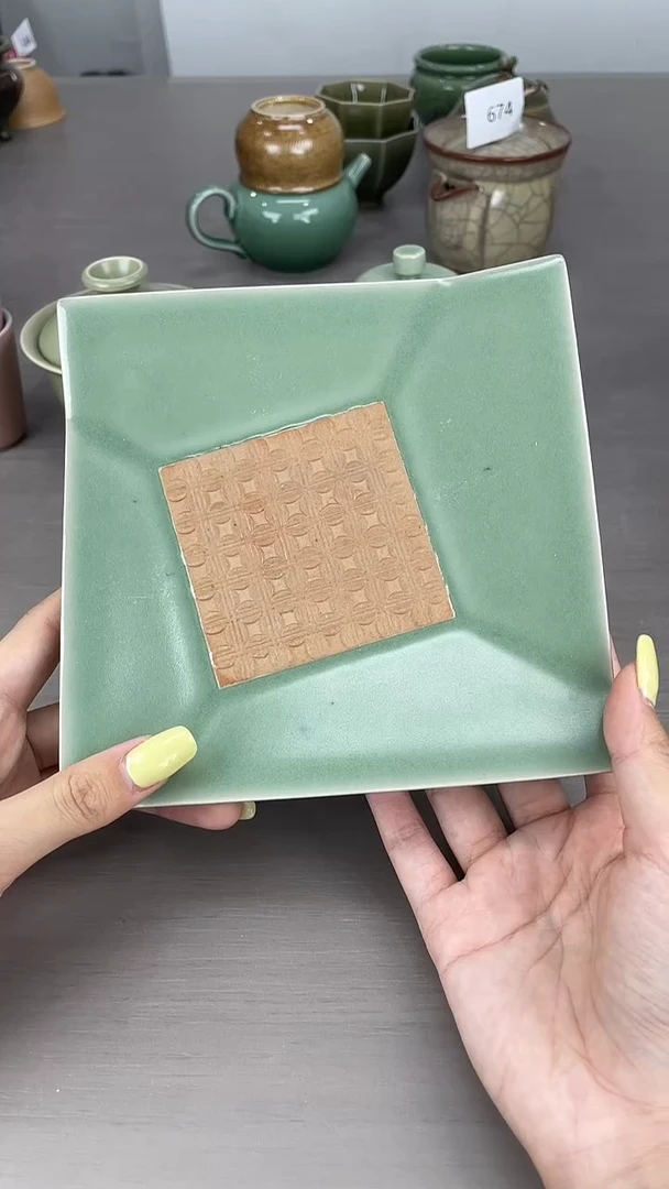 青瓷原产地仓储福利价微瑕