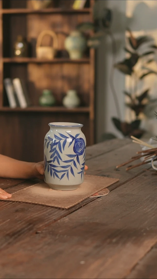 摆件11-149高18口8误差2无孔