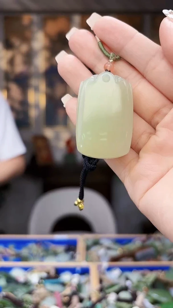 和田玉未镶嵌挂件拍一发一多样性发货