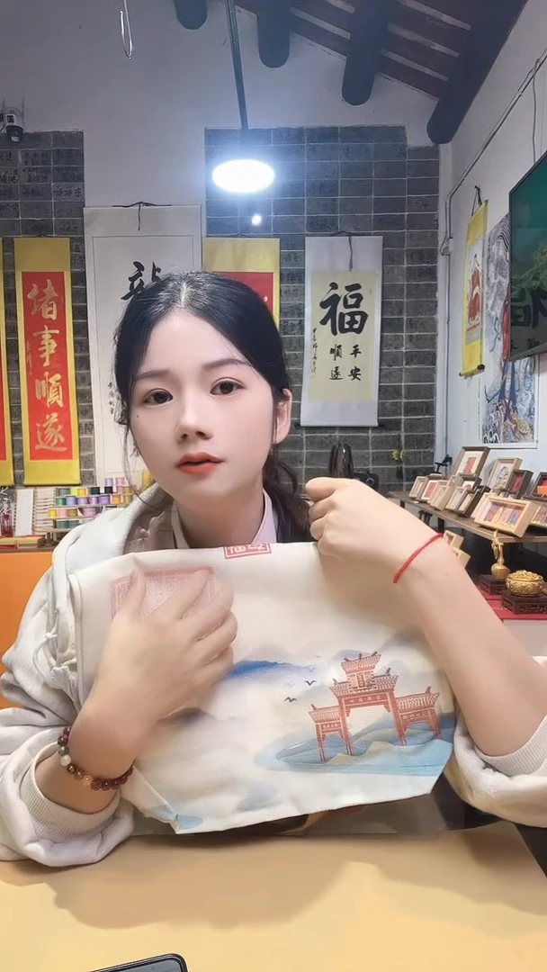 手工编织创意手绳和龙母布袋