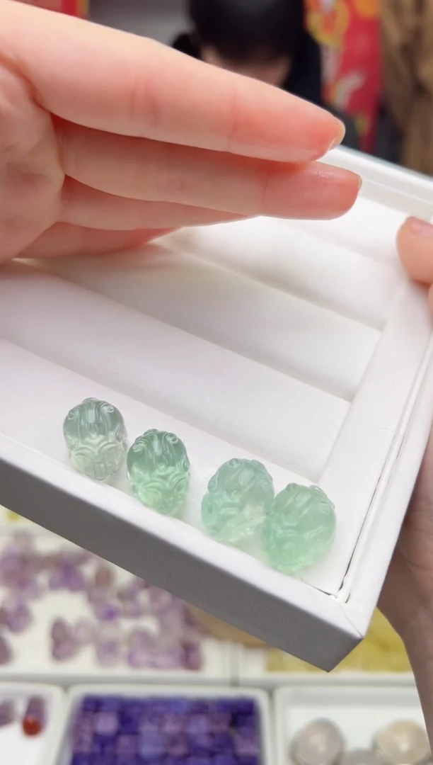 【闪购商品】萤石颈饰未镶嵌105a多样性发其一/1.18/1个