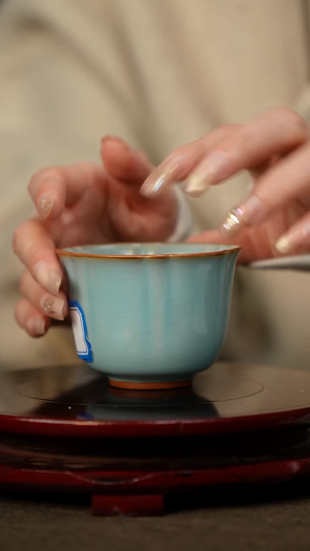 全品  天蓝 花朵杯