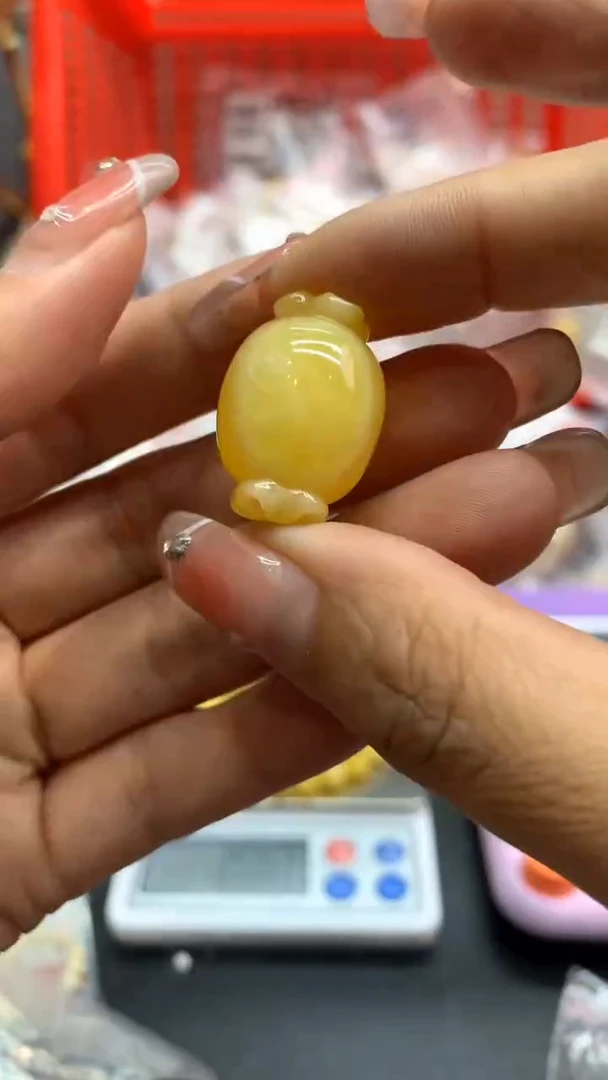 未镶嵌琥珀珠宝奇石?2748/3发1