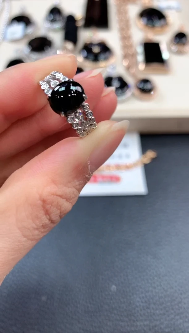 【闪购商品】翡翠戒指18K金镶嵌m26不退换