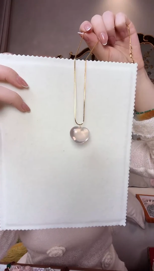 【闪购商品】水晶吊坠(不含链)未镶嵌粉水晶爱心吊坠
