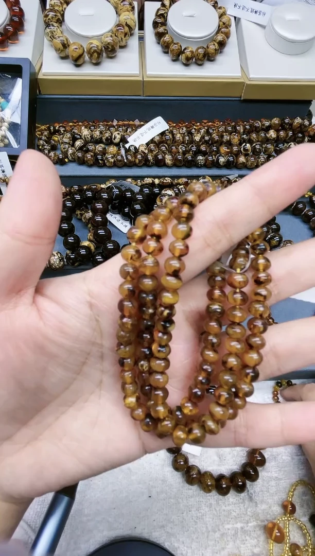 【闪购商品】琥珀颈饰未镶嵌6琥珀