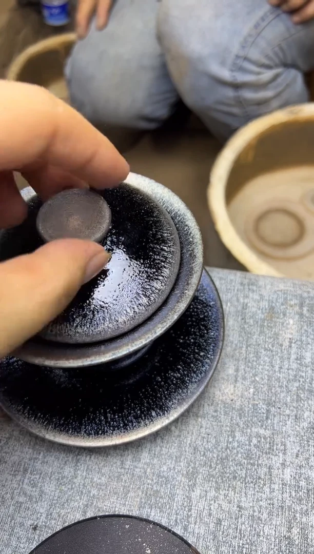 茶盏青****锋47朱秋敏龙窑开窑现场暇宝580