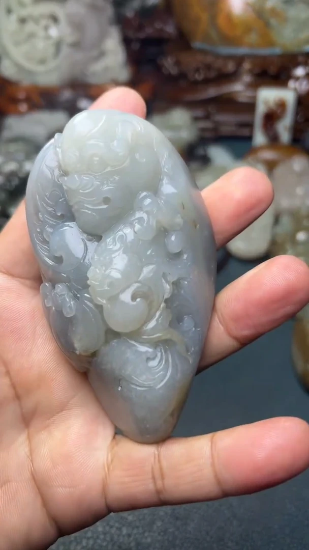 未镶嵌和田玉把件-