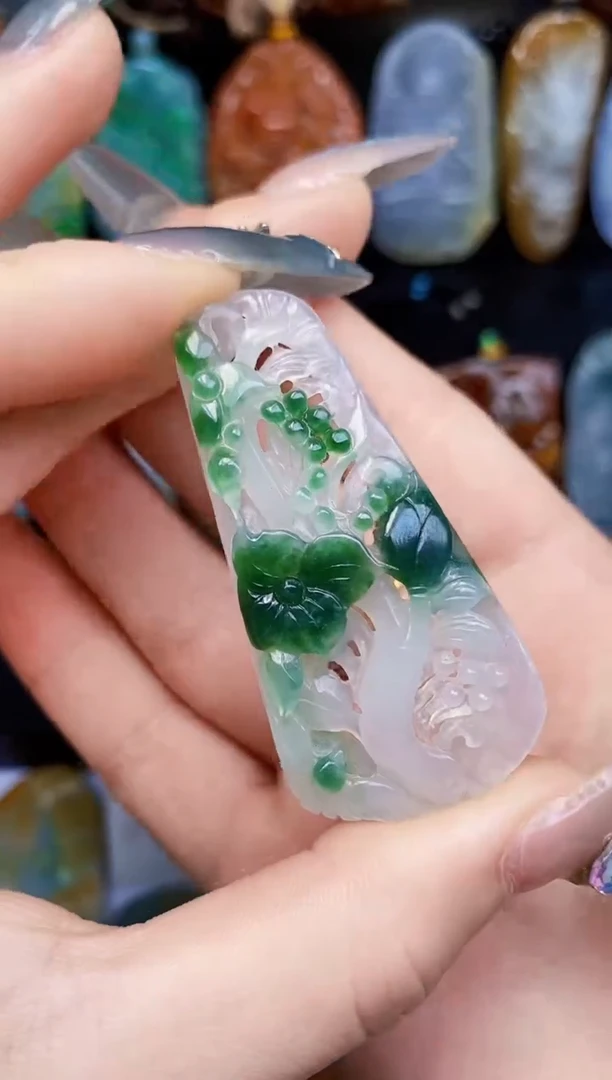 【闪购商品】定制翡翠未镶嵌A货翡翠