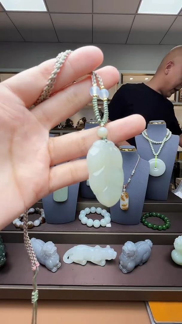 和田玉未镶嵌挂件苏