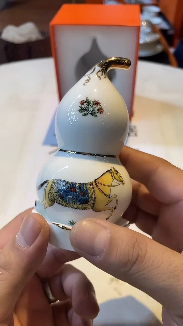 杯鸿辉家品牌瓷器，京东包邮！