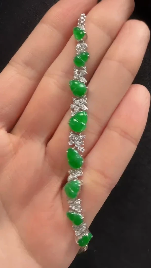 18K金镶嵌手链翡翠142葫芦一条