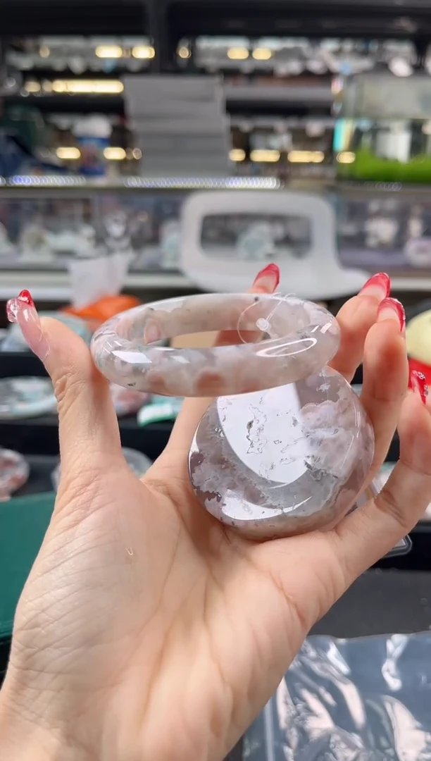 未镶嵌手镯石英质玉瑾圈口 （赠品镯心）