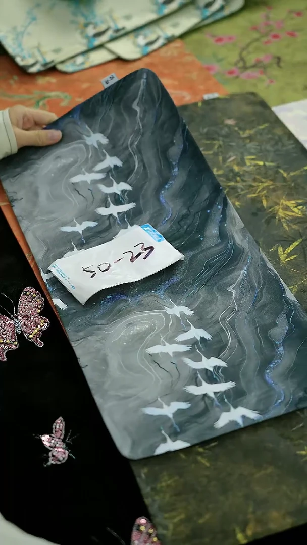 今天香云纱茶席专场