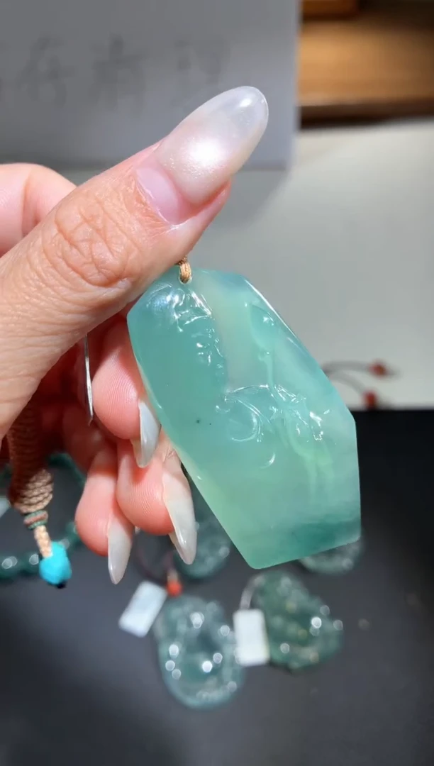 吊坠(不含链)未镶嵌翡翠天然翡翠A货