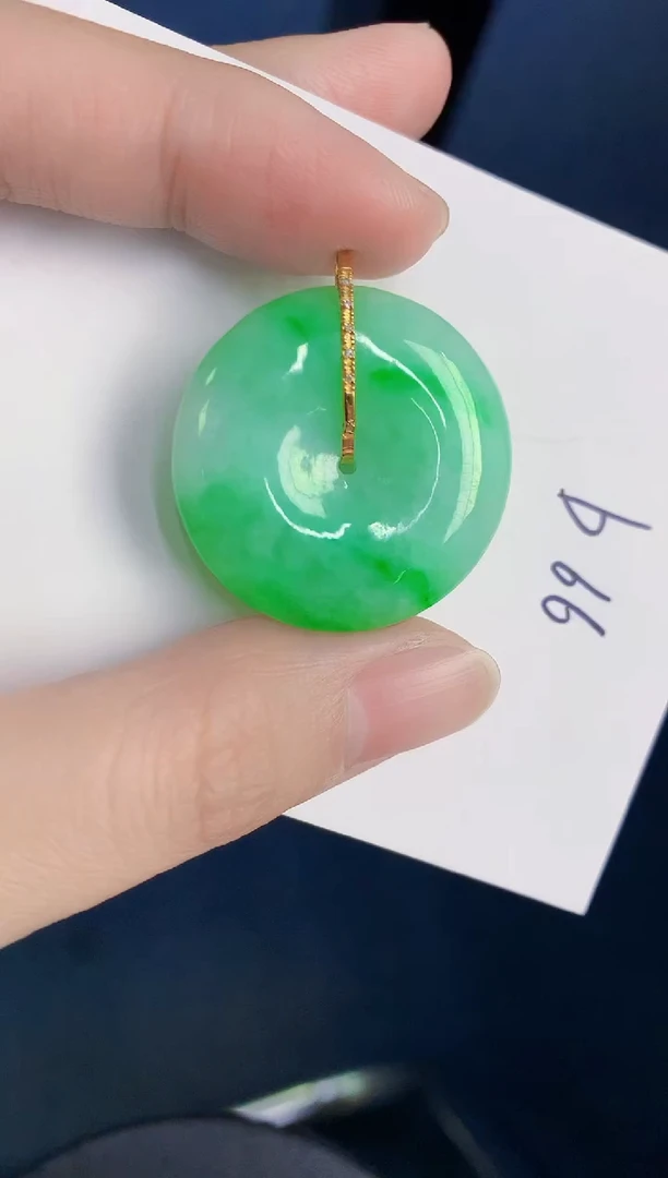 颈饰18K金镶嵌翡翠天然翡翠缅甸A货