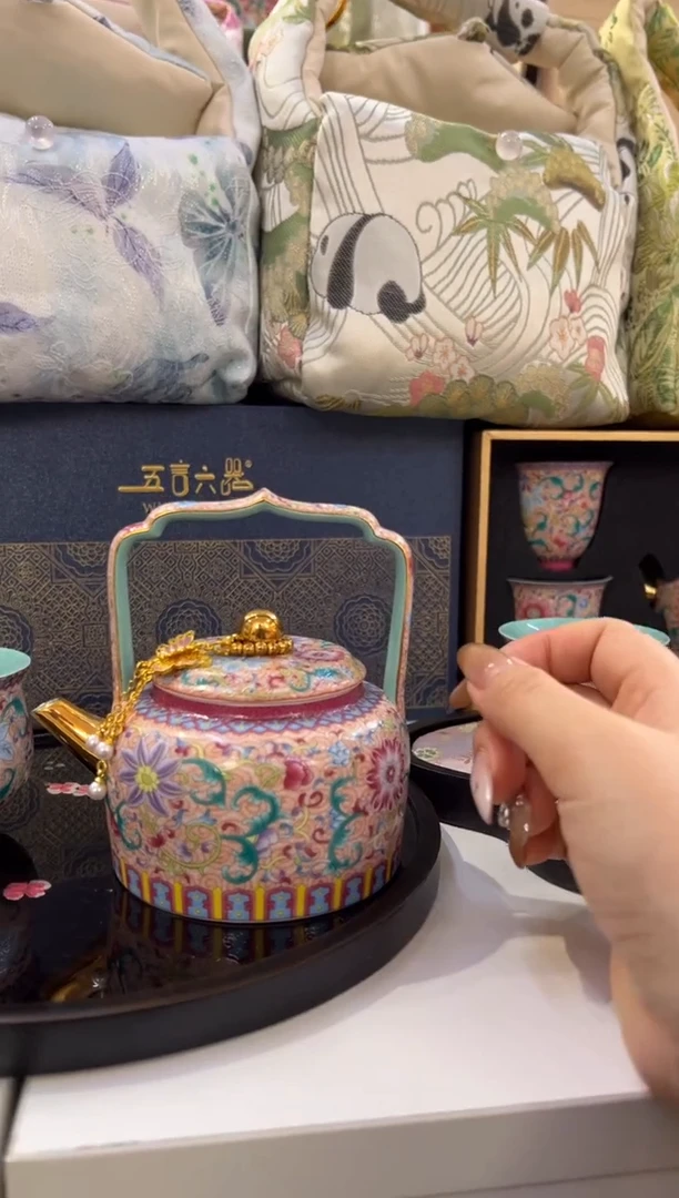 瓷片小乔闪购链接