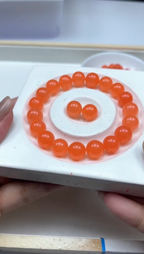 南红玛瑙散珠未镶嵌A1558 冰橘南红10mm20颗12元