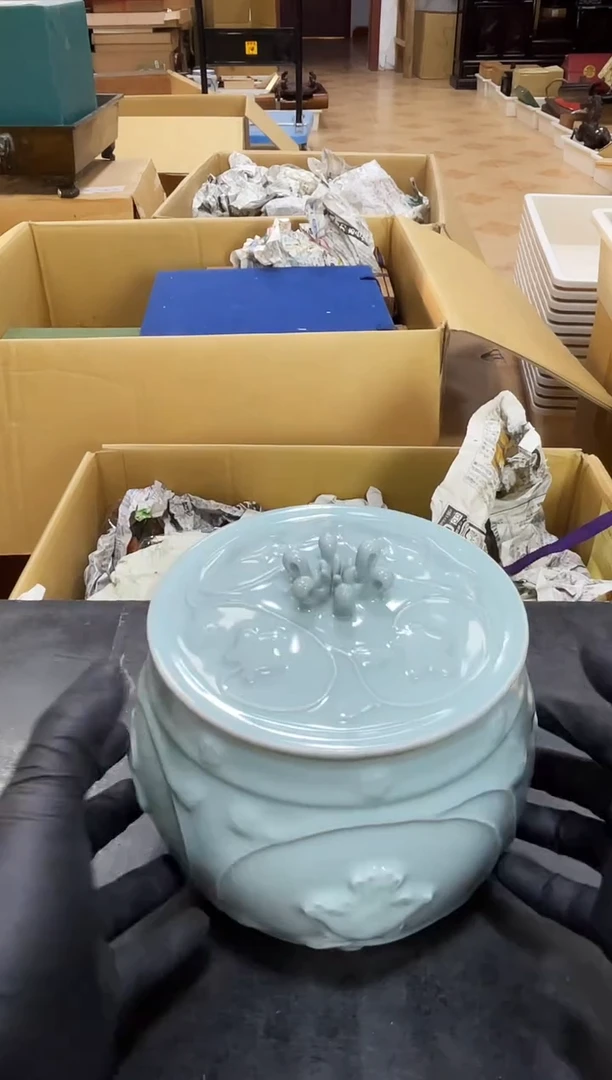 罐如图所示 阁集工艺品