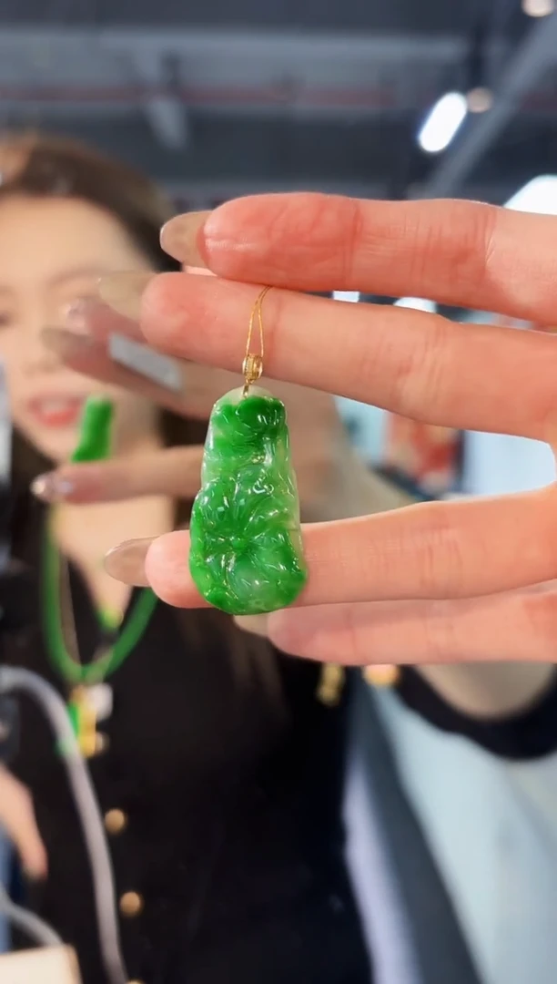 【闪购商品】翡翠颈饰18K金镶嵌 缅料A货/支持复检/一件