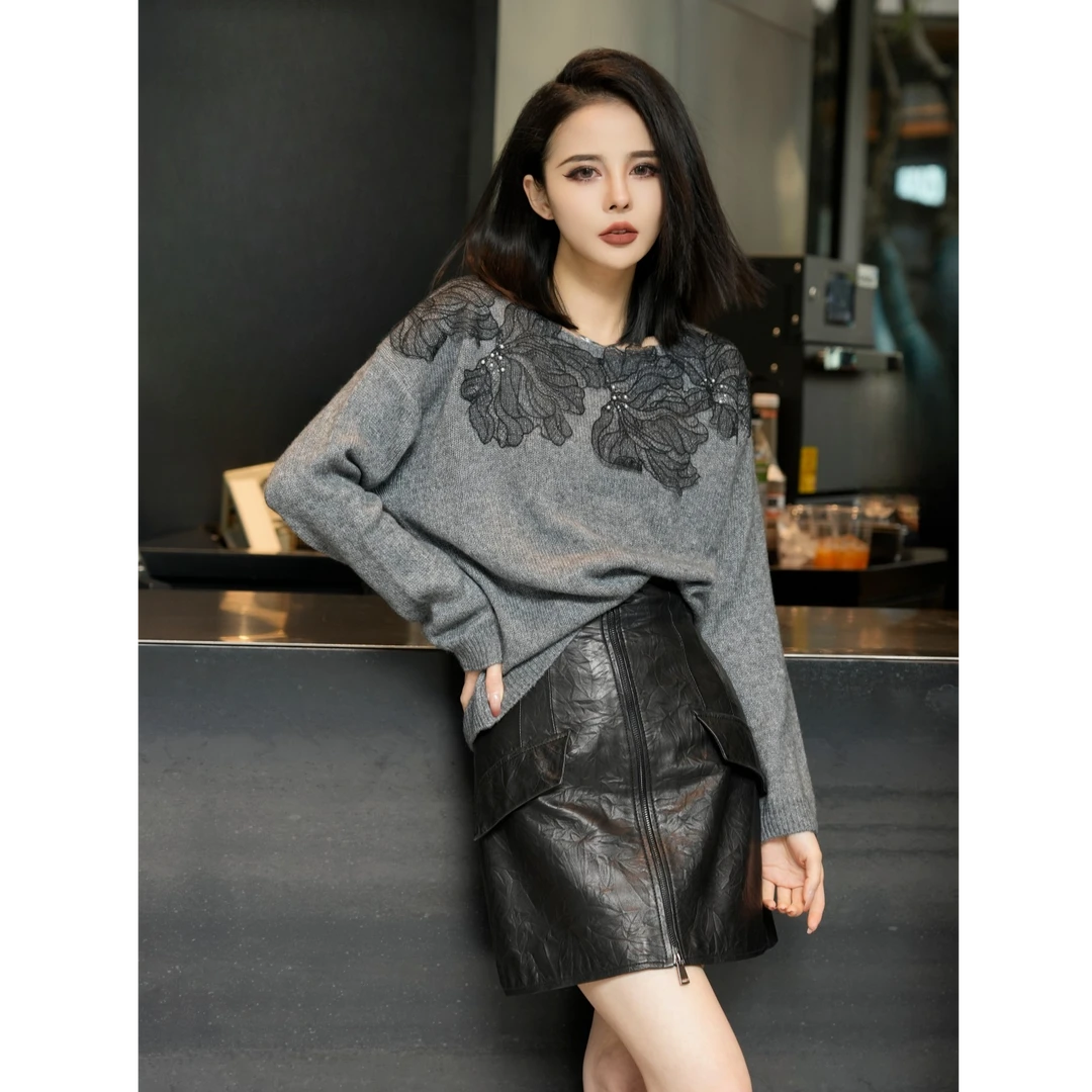 POPULARYW【花语觅】Z·R上品屋 时尚立体蕾丝花朵设计套头针织衫