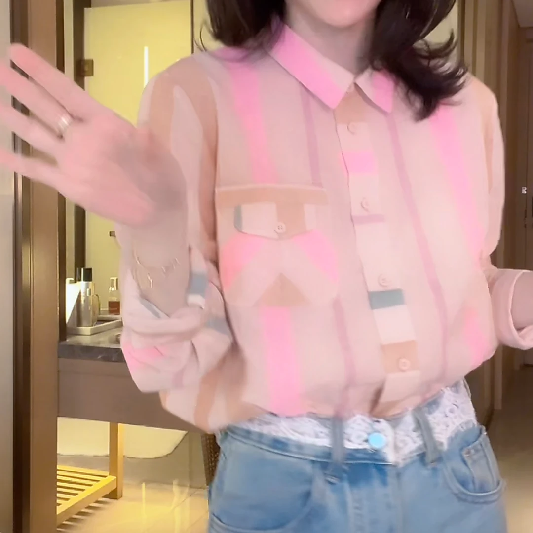 设计感时尚翻领撞色条纹显瘦衬衫女2025春季新款气质口袋时尚衬衣