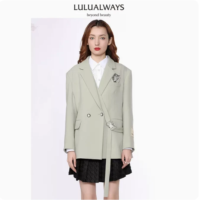 LULUALWAYS翻领不规则宽松短外套LNA1029