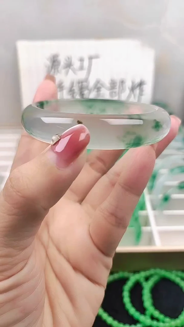 手镯玛瑙/玉髓未镶嵌手镯