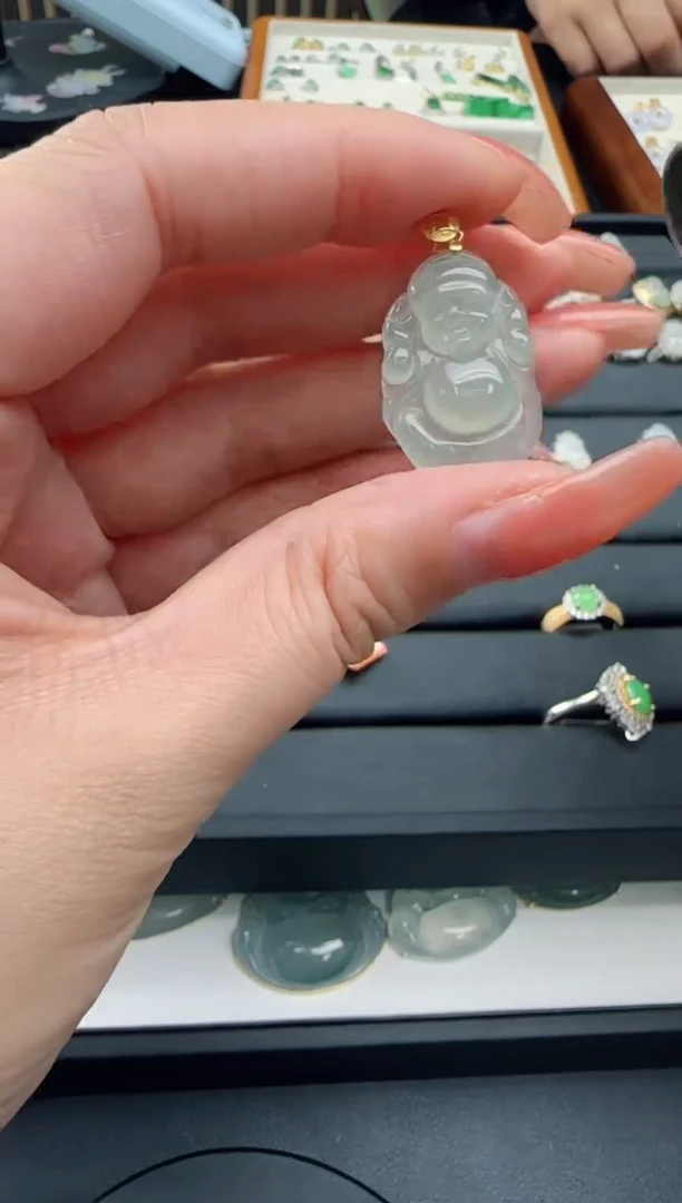 【闪购商品】翡翠颈饰18K金镶嵌TZG0118094