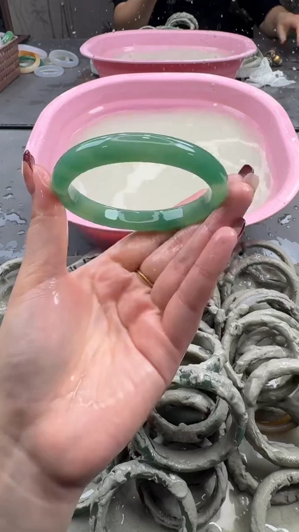 未镶嵌手镯石英质玉3 6665