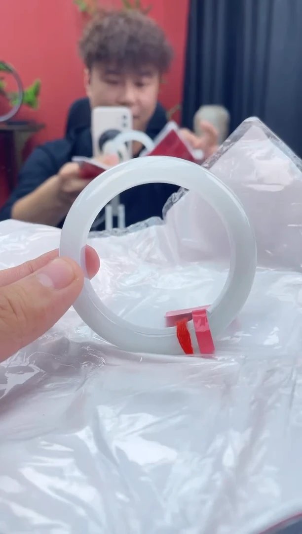 未镶嵌手镯翡翠16