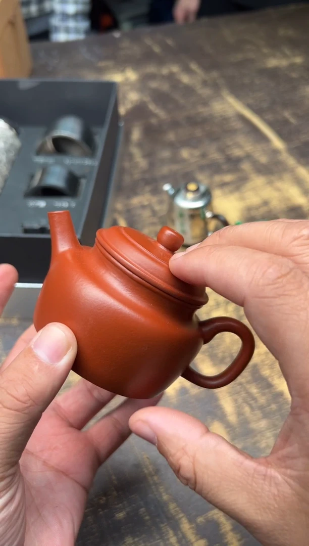 【闪购商品】/汤华刚大红袍小德钟壶