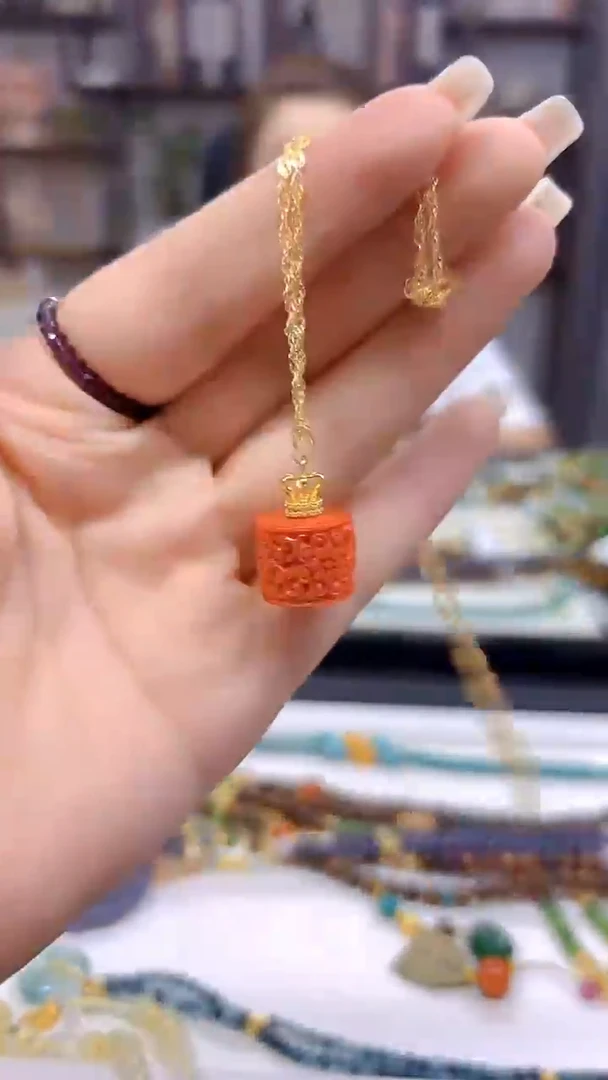 玛瑙/玉髓吊坠(赠链)银S925镀金镶嵌DIY款D302